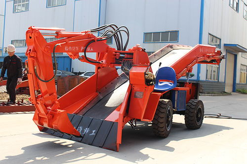 隧道扒渣機 隧道扒渣機生產(chǎn)廠家 襄陽永力通扒渣機公司